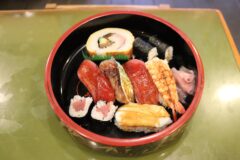 甘いたれの「甲州ずし」 魚をおいしく食べる知恵